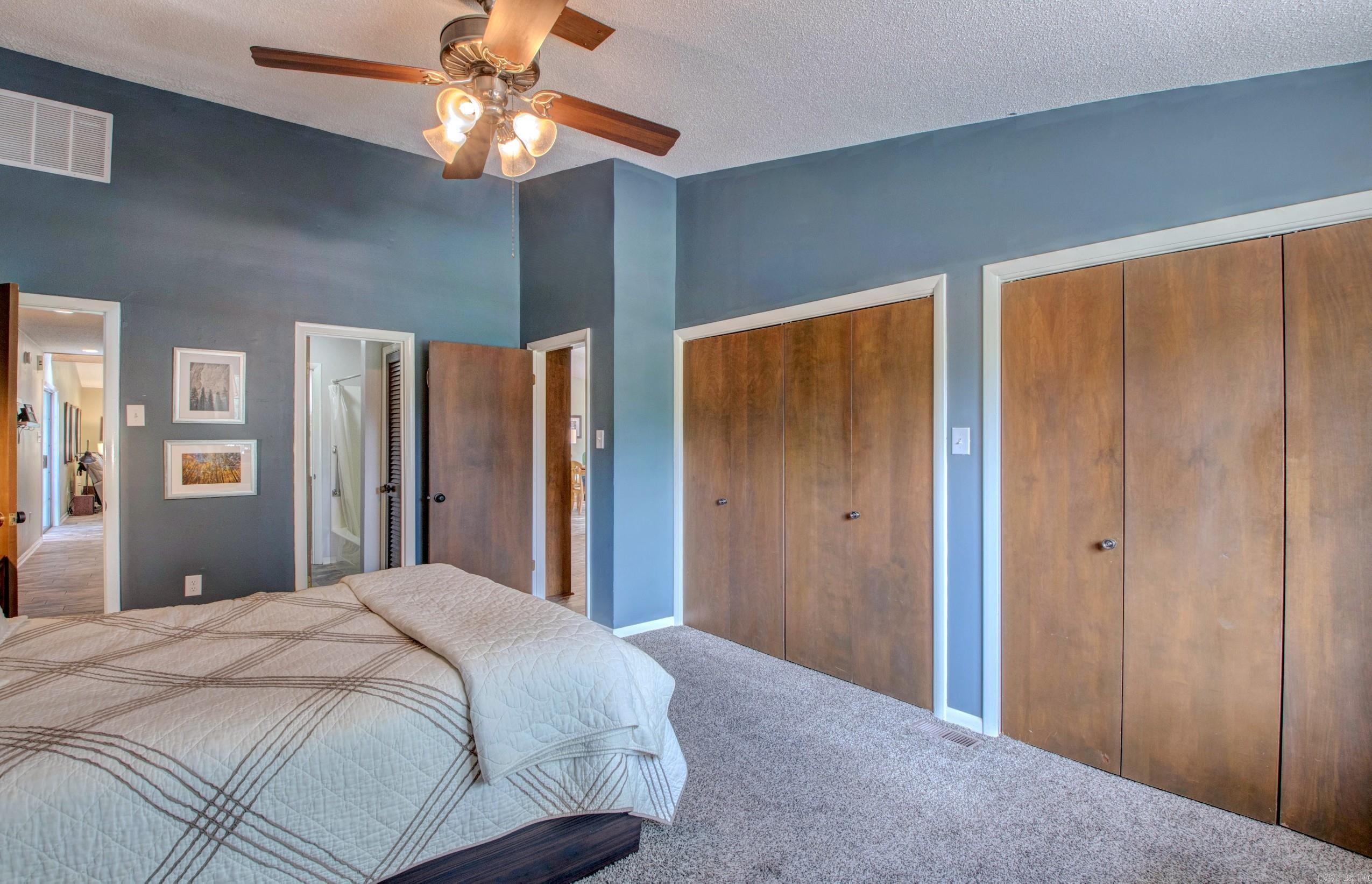 ROBBINS - Residential