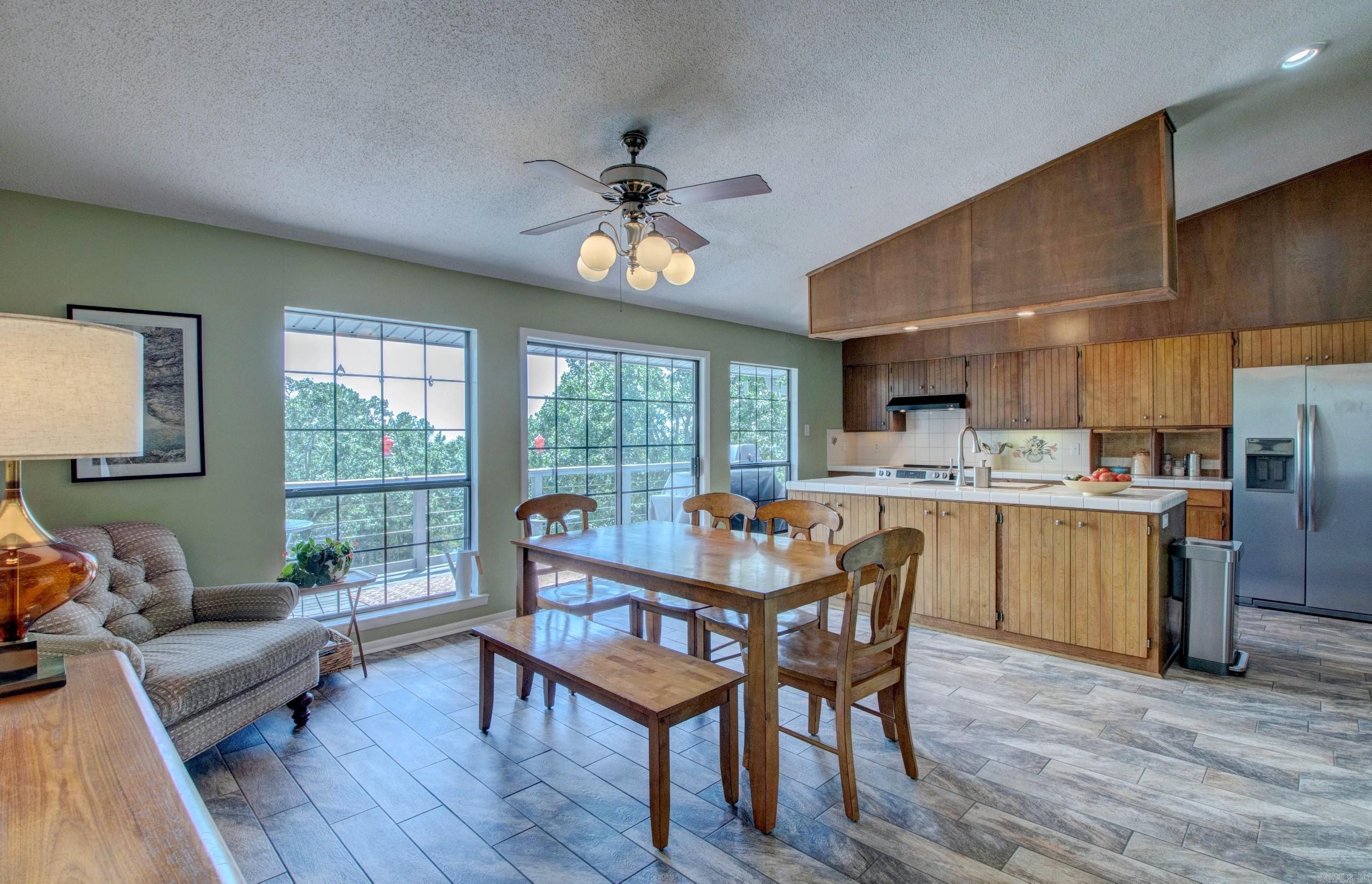 ROBBINS - Residential