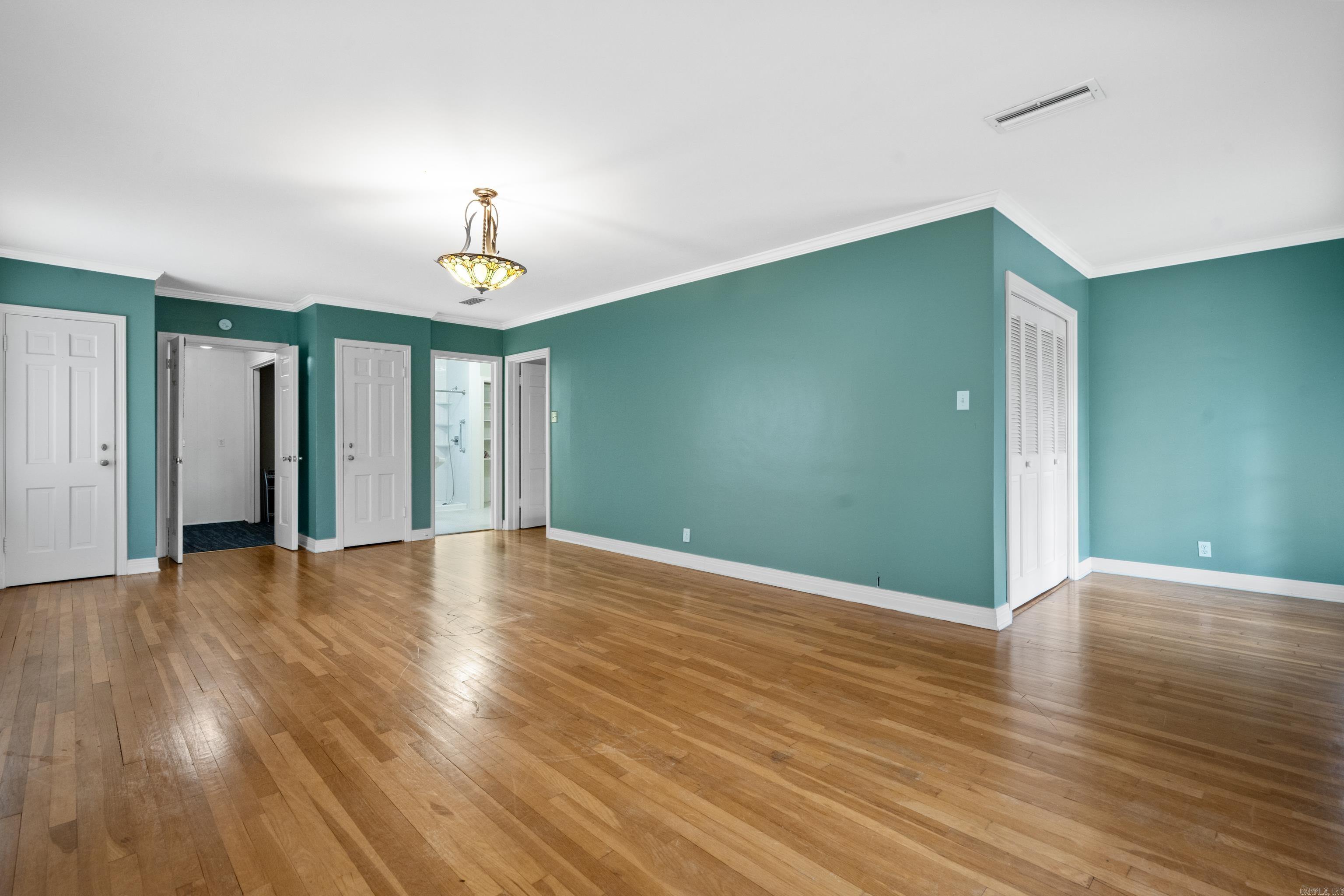 TRIVISTA - Residential