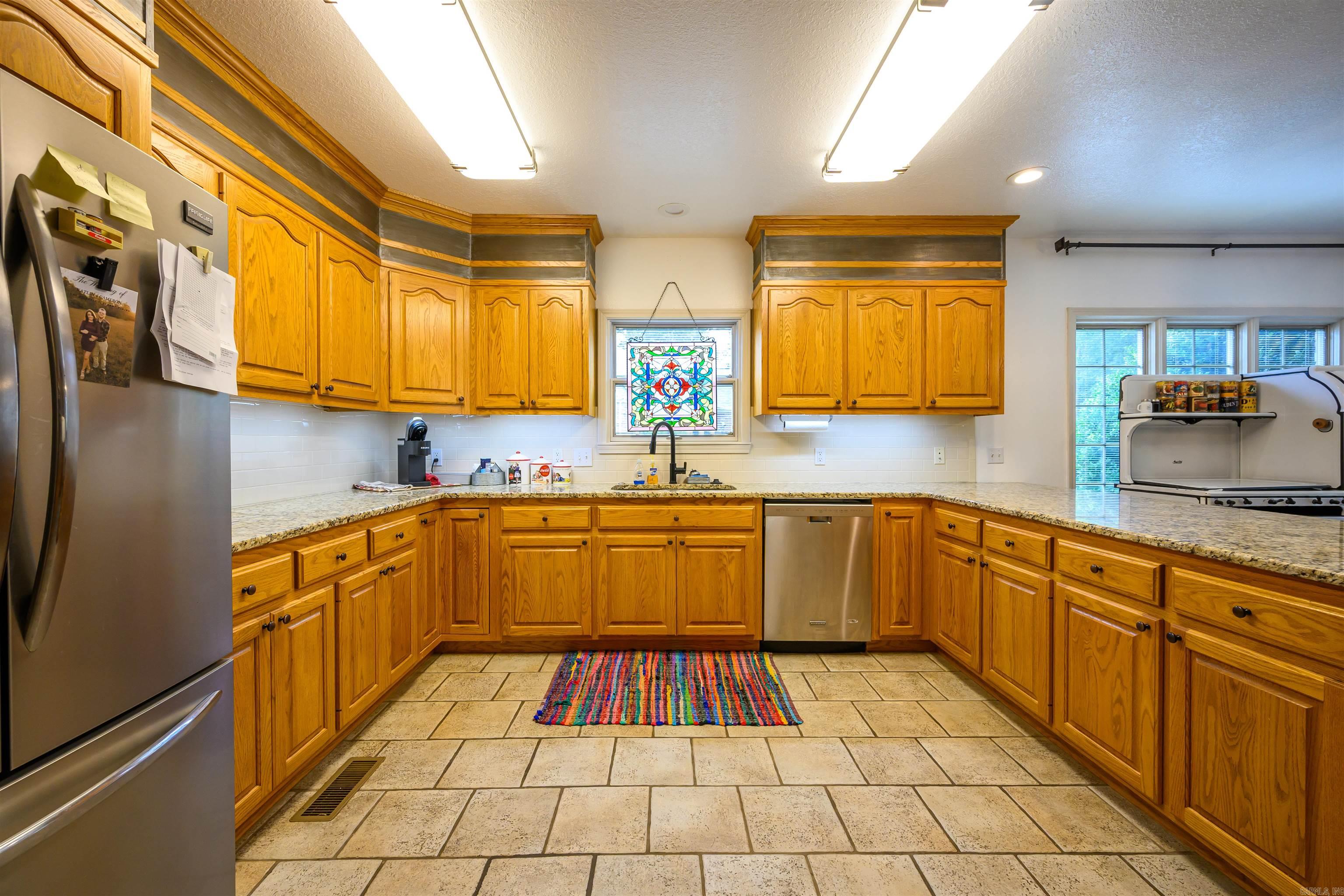 HIGHLAND WOODS - Residential
