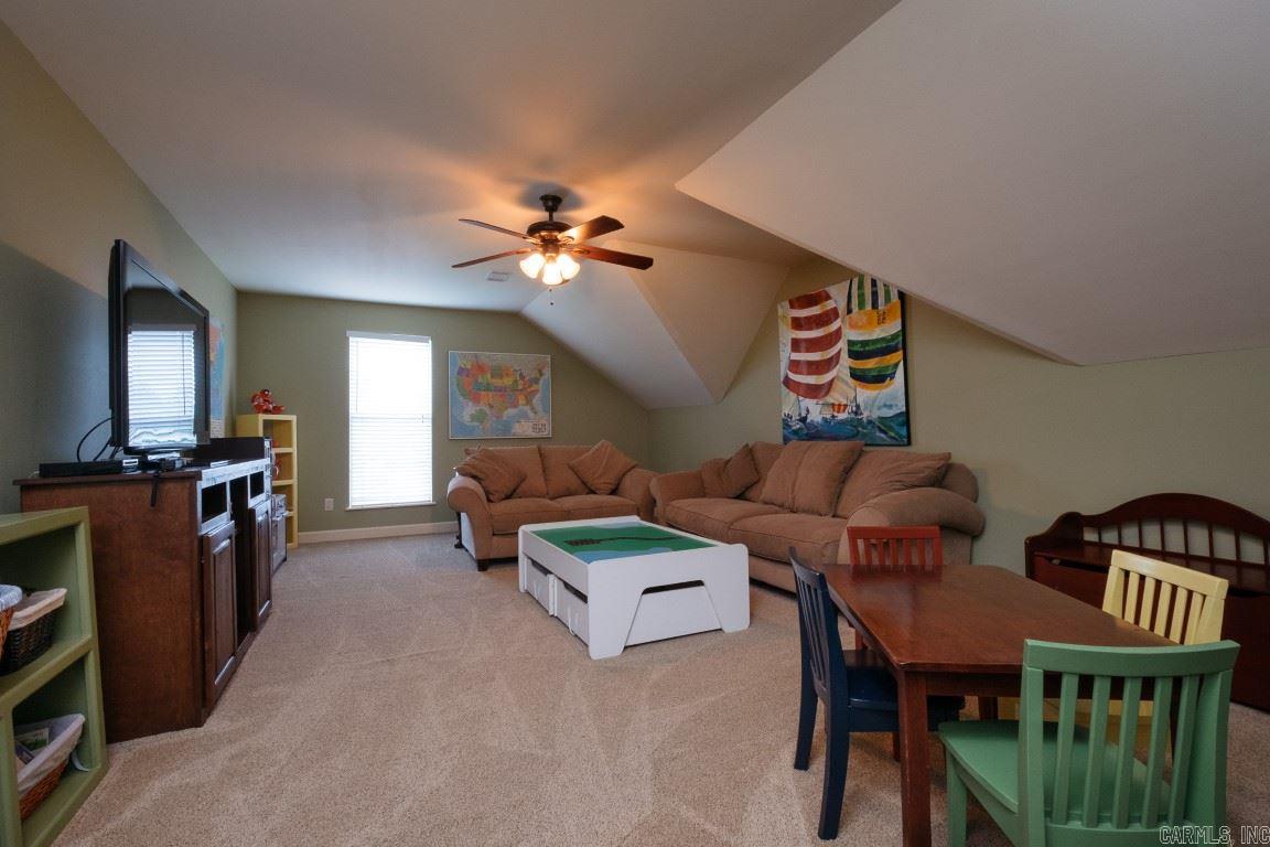 WOODLANDS EDGE - Residential