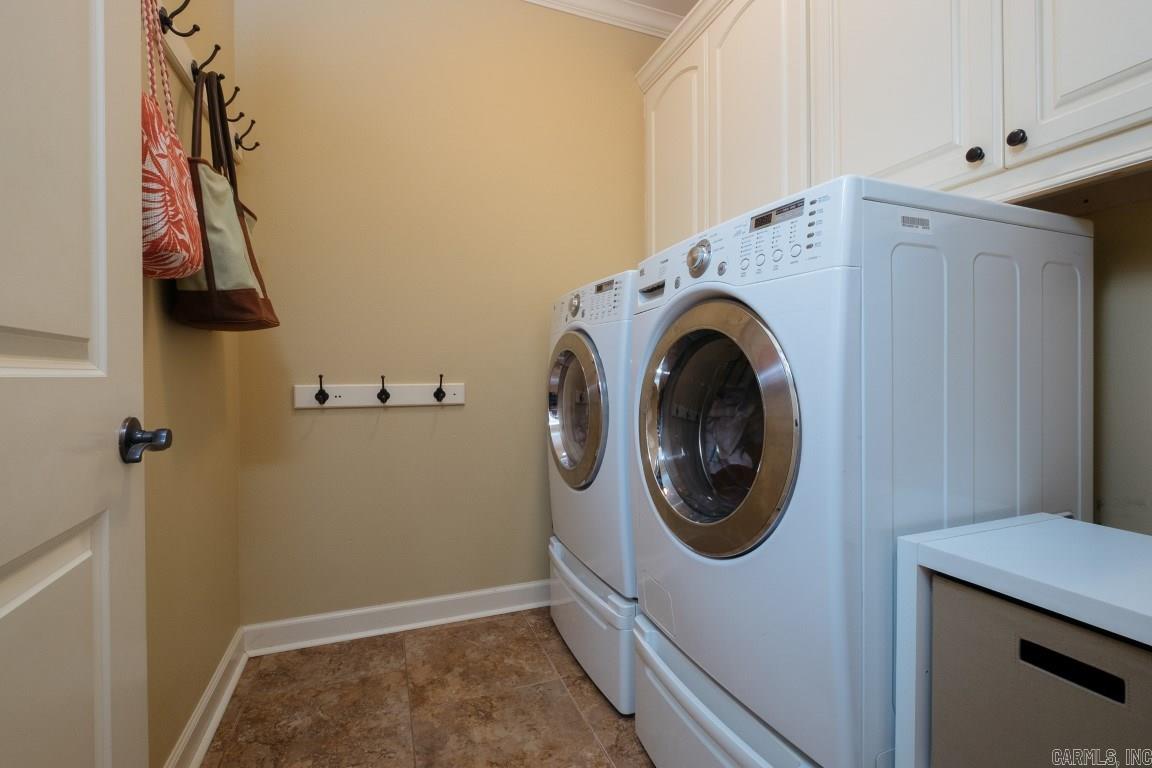 WOODLANDS EDGE - Residential