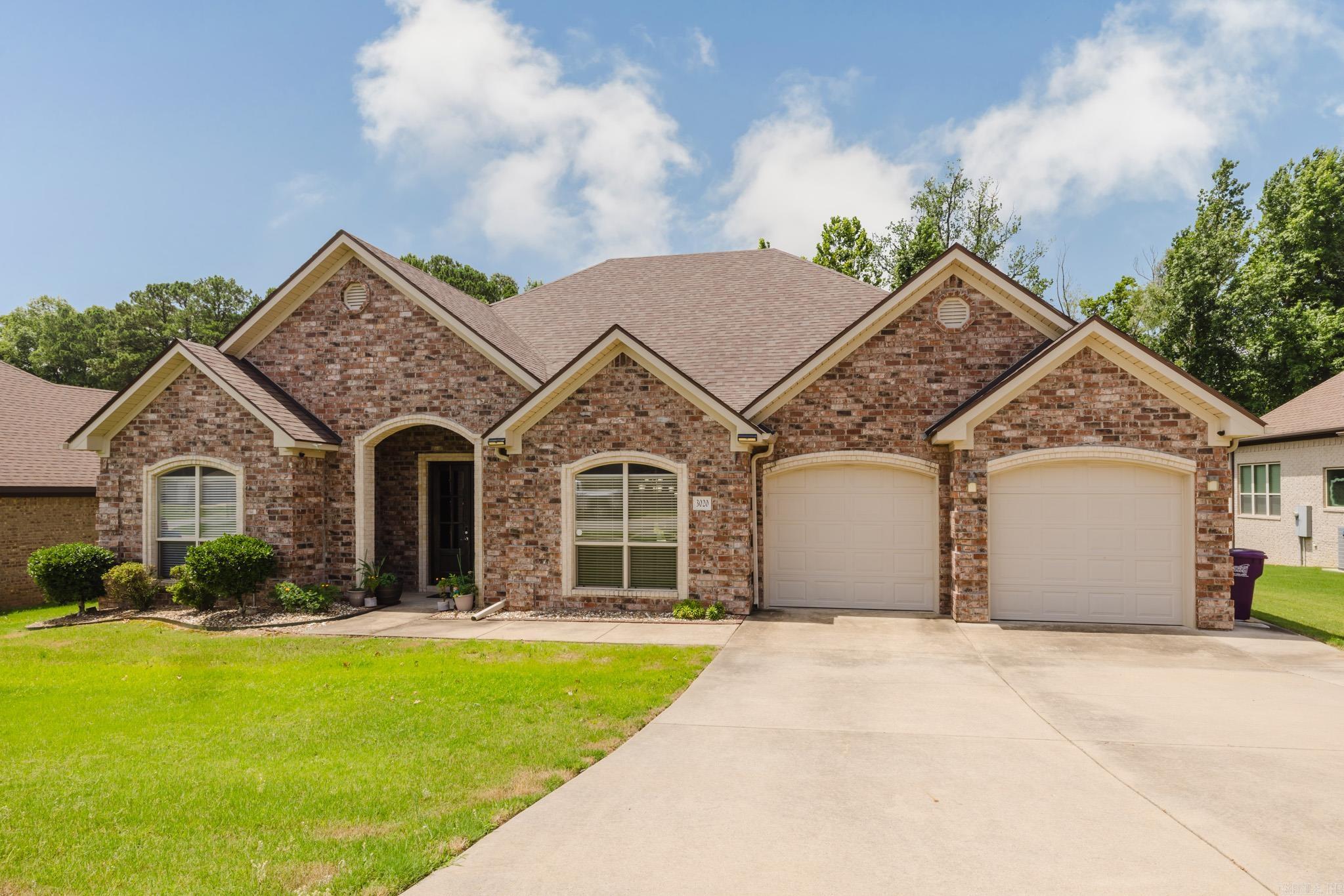ANDRES PLACE - Residential