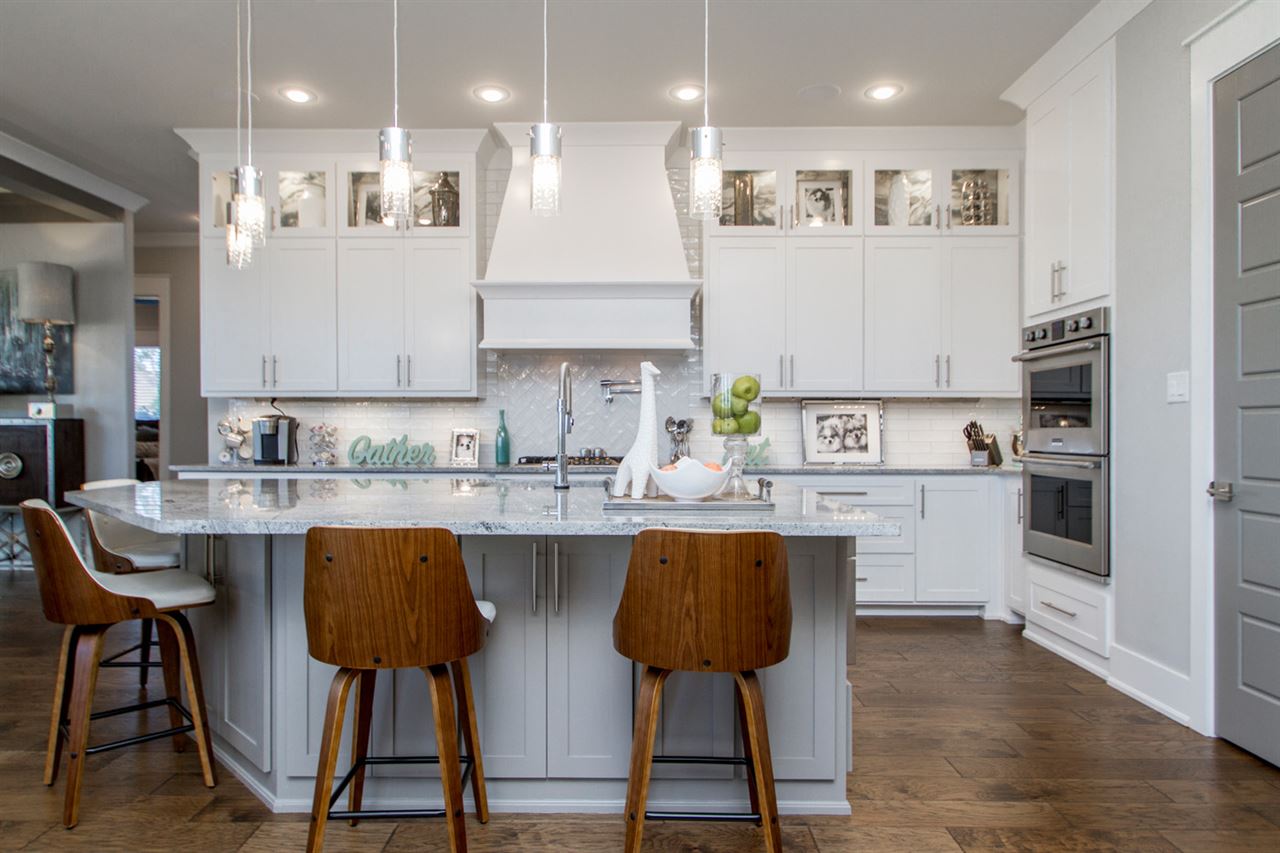 WEST LAKE VILLAGE - Residential