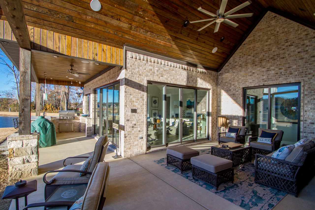 WEST LAKE VILLAGE - Residential