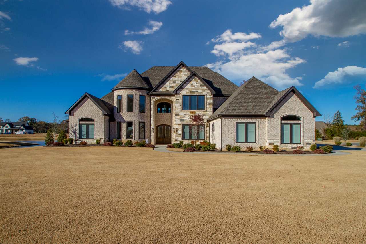 WEST LAKE VILLAGE - Residential