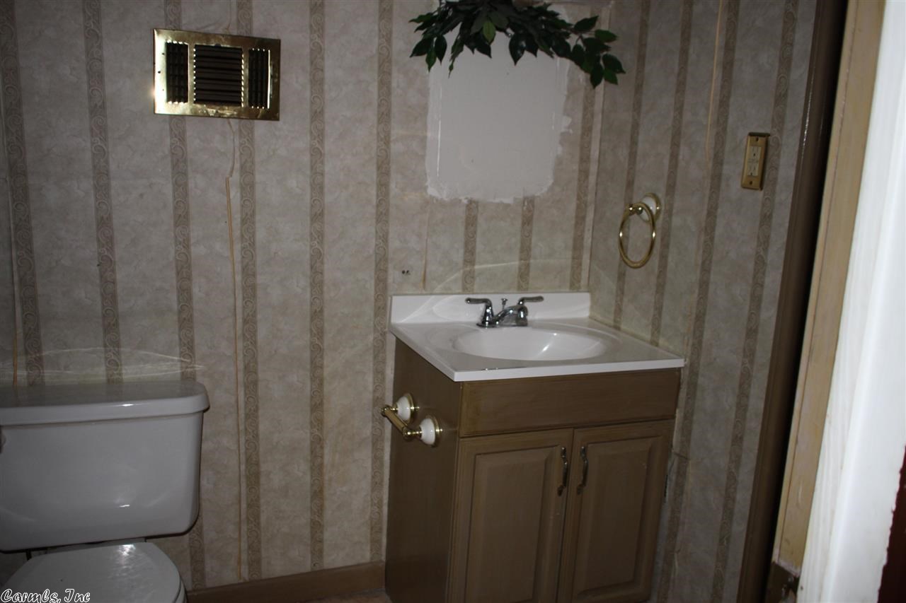 ALLENDALE MANOR - Residential