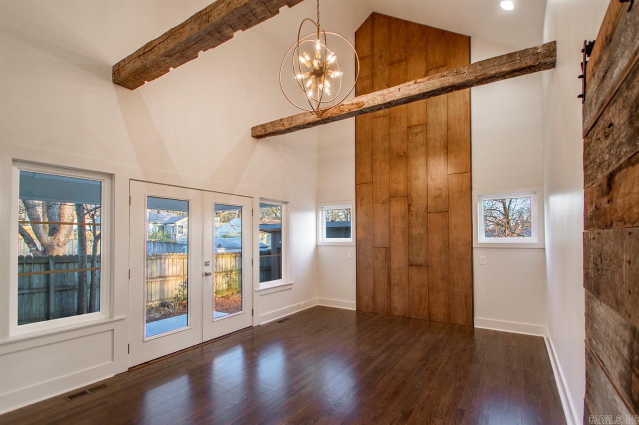 CAMMACK WOODS - Residential