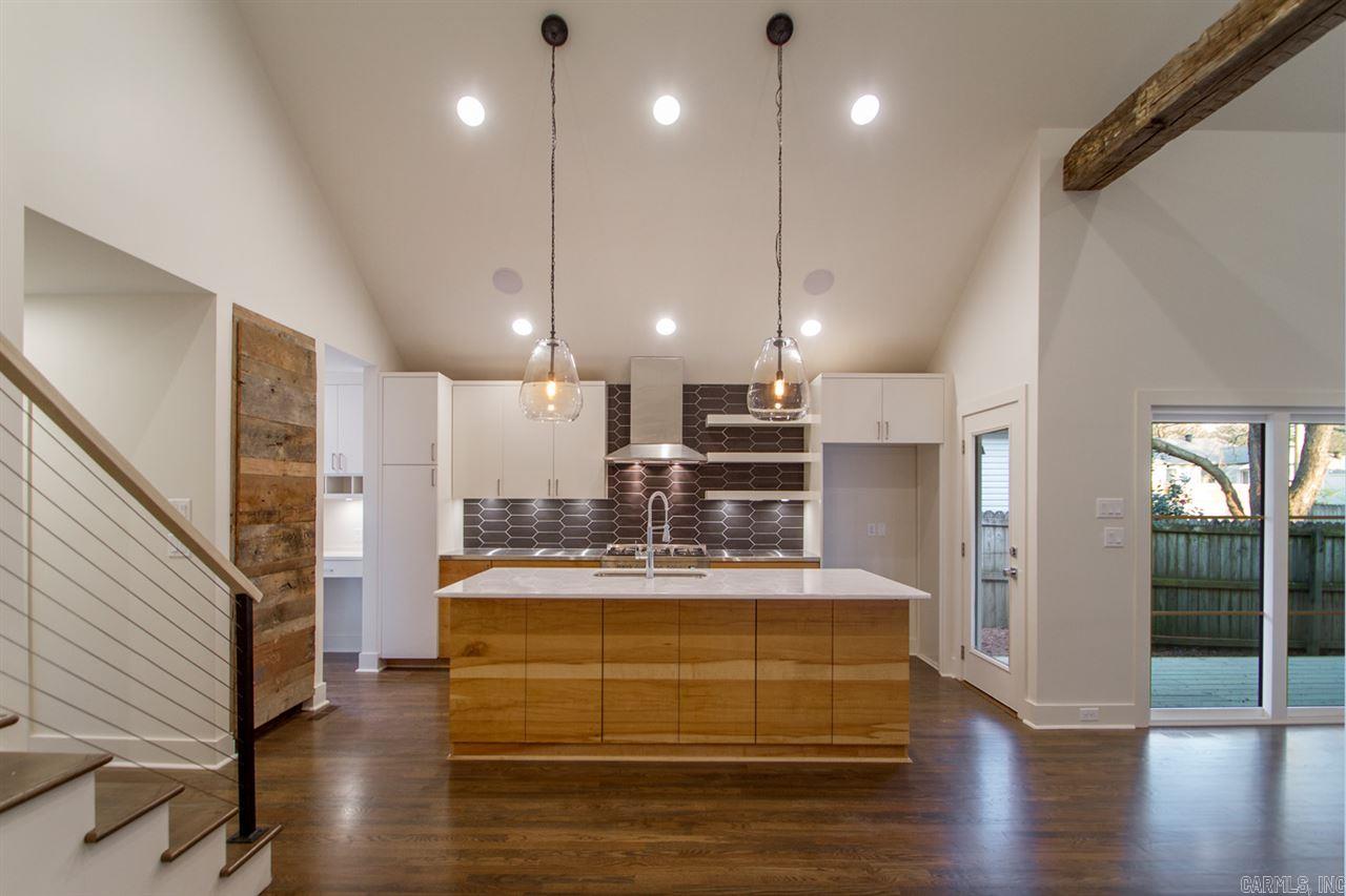 CAMMACK WOODS - Residential