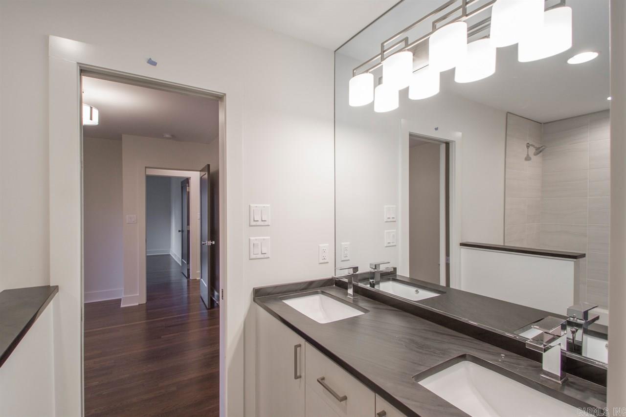 CAMMACK WOODS - Residential