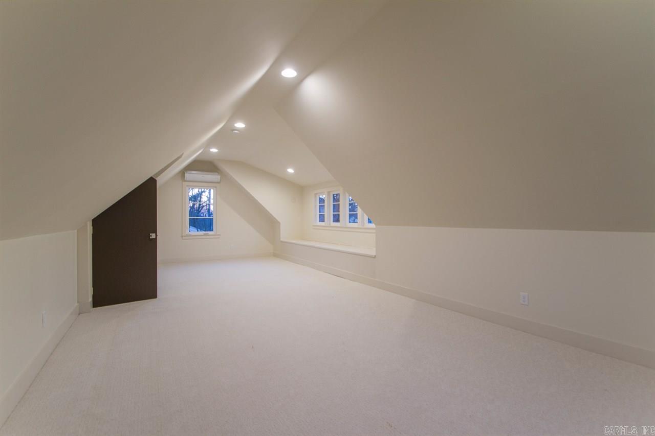 CAMMACK WOODS - Residential