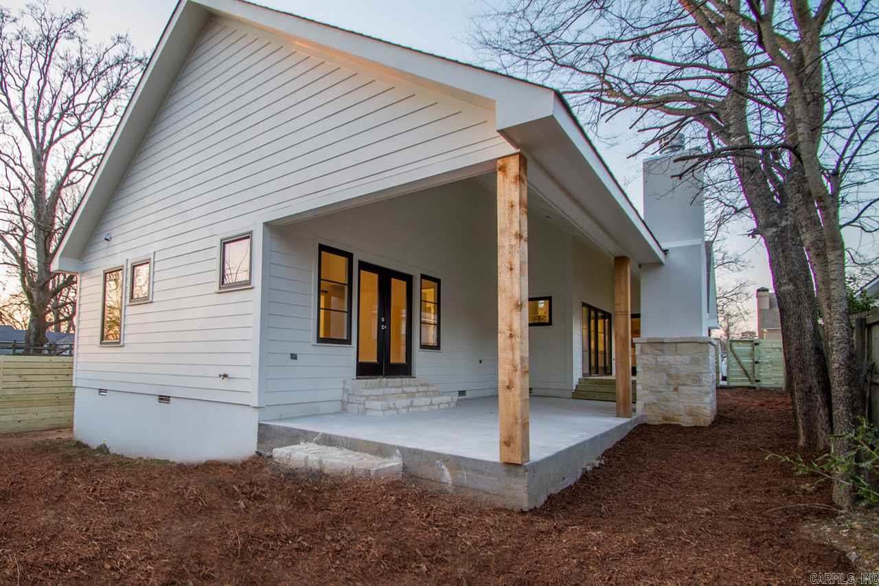 CAMMACK WOODS - Residential