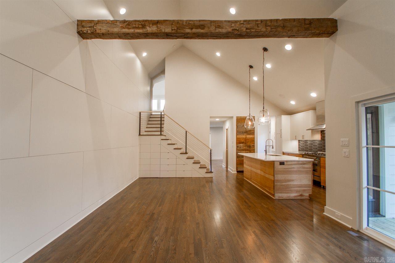 CAMMACK WOODS - Residential