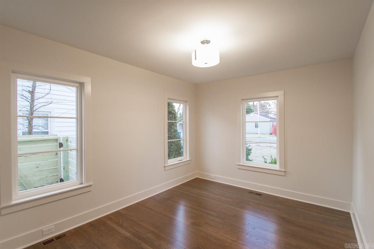 CAMMACK WOODS - Residential