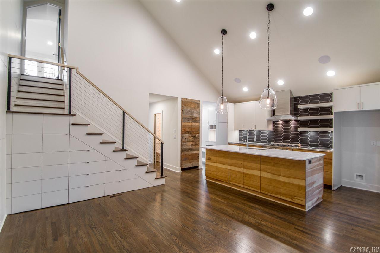 CAMMACK WOODS - Residential