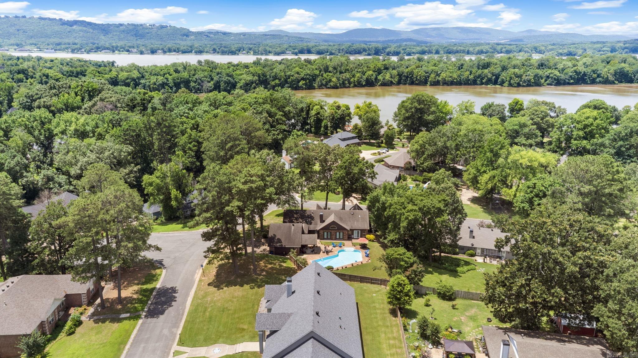 RIVER RUN ADDN - Residential