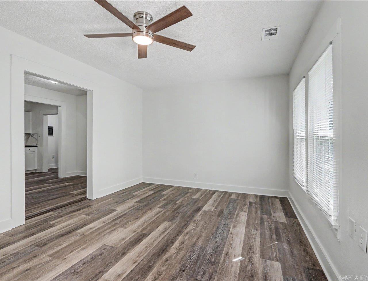 CATHERINE HEIGHTS - IN - Residential