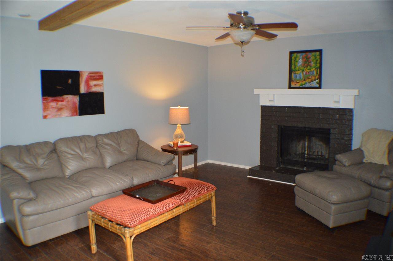 INDIAN HILLS - Residential