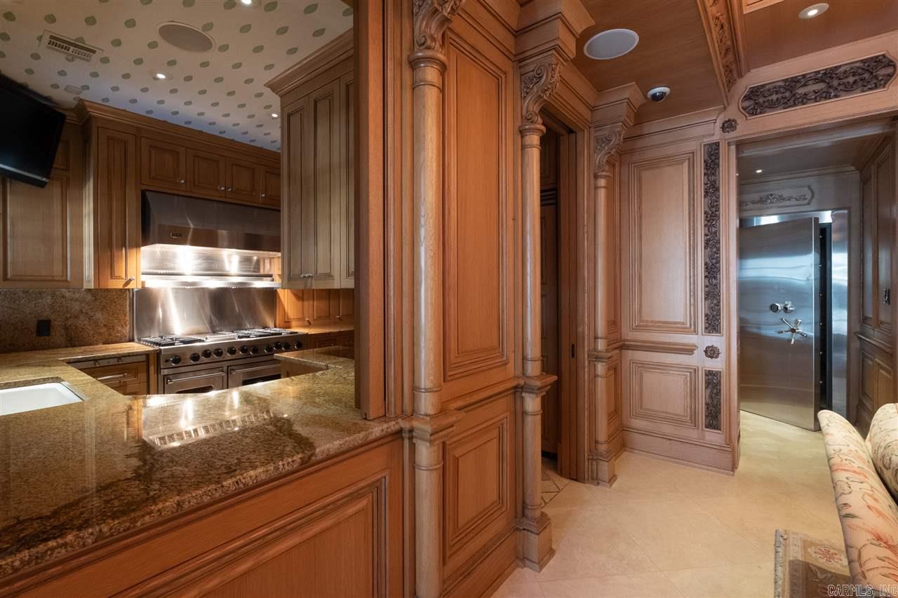 HICKORY HILLS - Residential