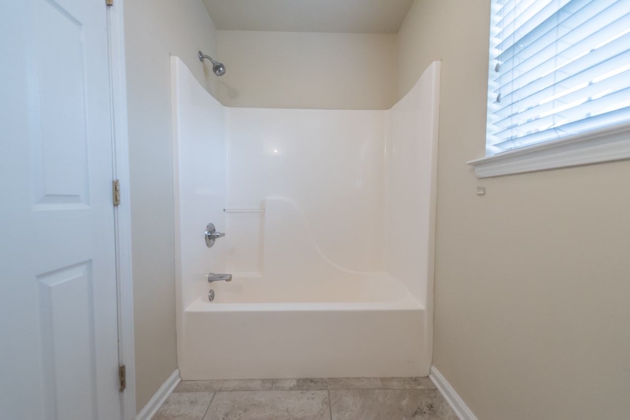 Metes & Bounds - Residential Income