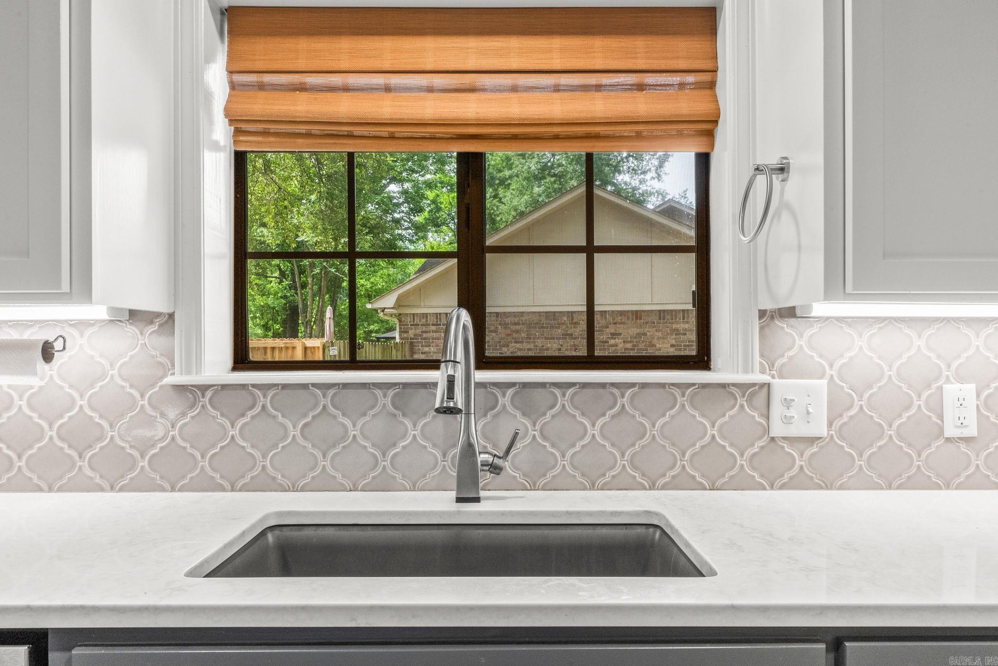 SMOKING OAKS ADD - Residential