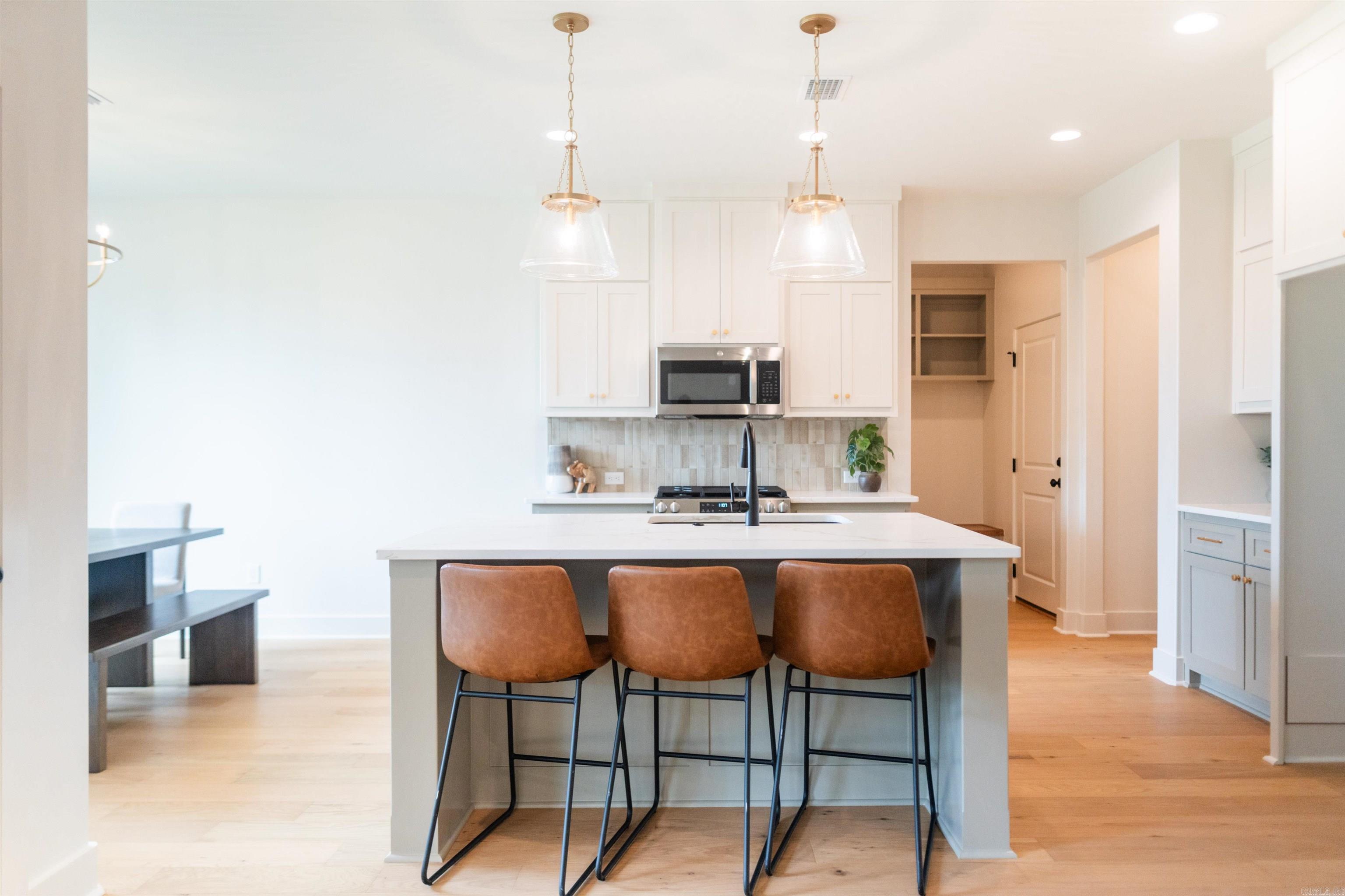 RIDGEVIEW - Residential