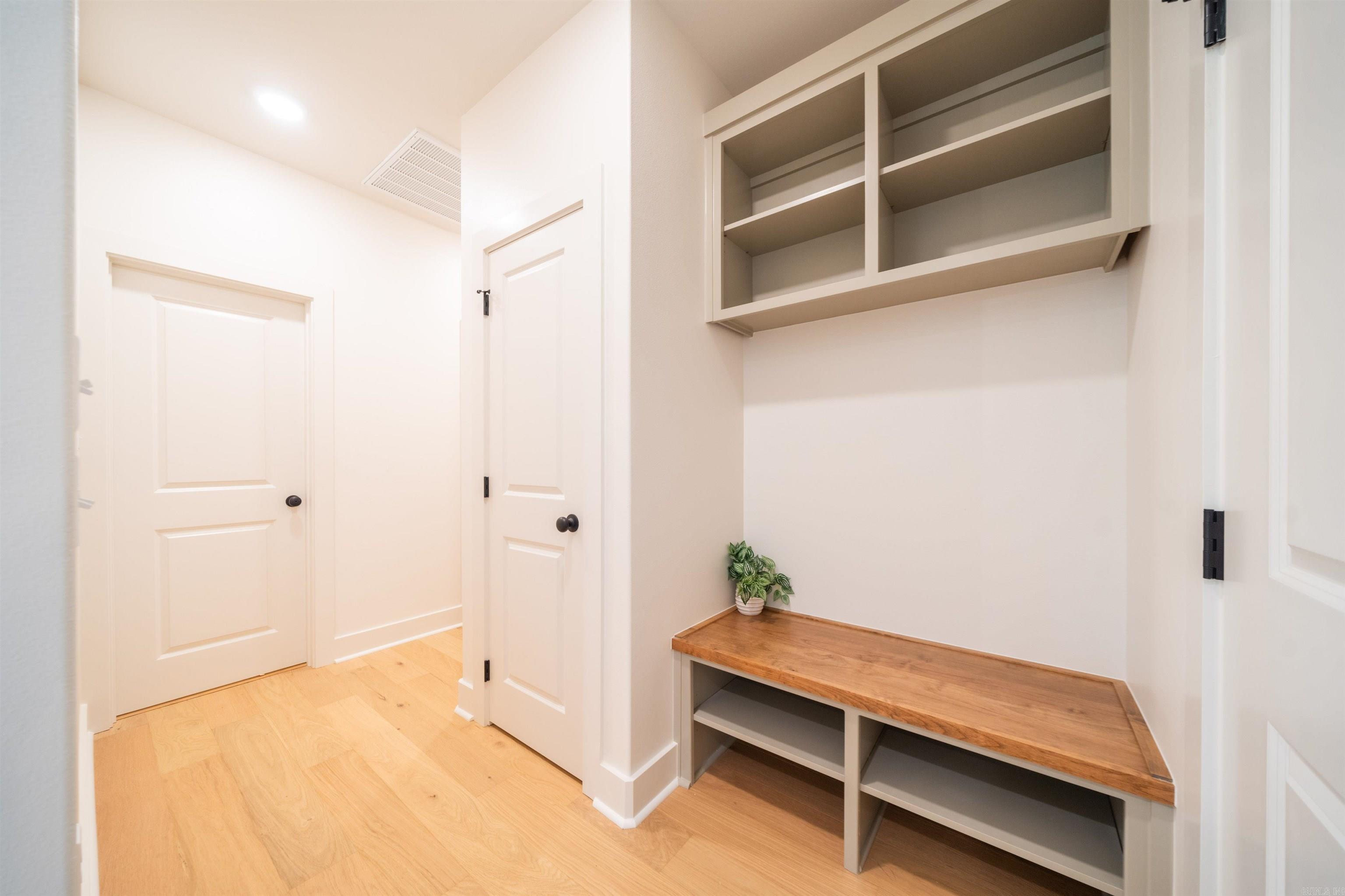 RIDGEVIEW - Residential