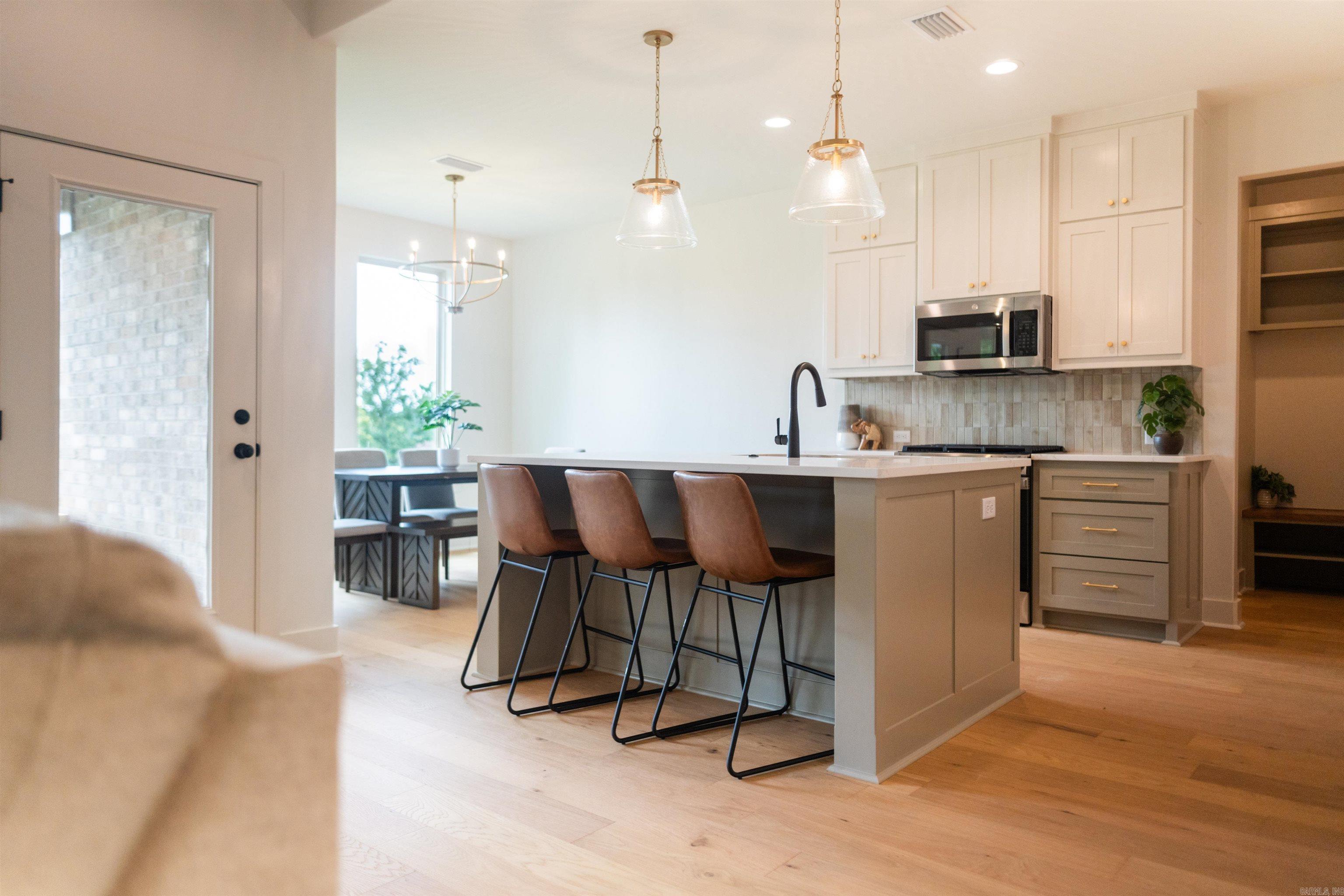 RIDGEVIEW - Residential