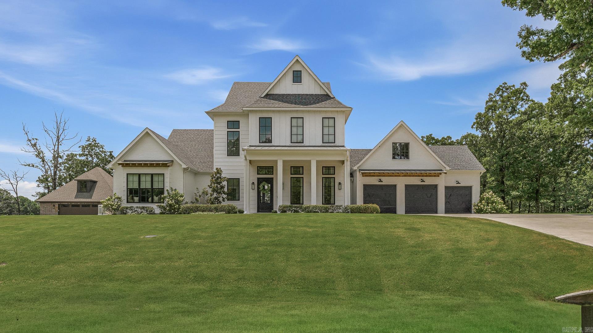 THE WOODLANDS AT TERRA HILLS - Residential