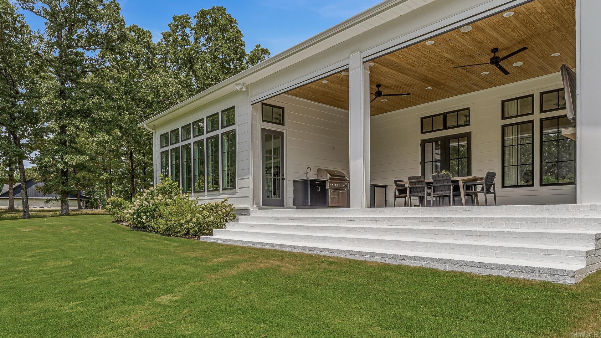 THE WOODLANDS AT TERRA HILLS - Residential
