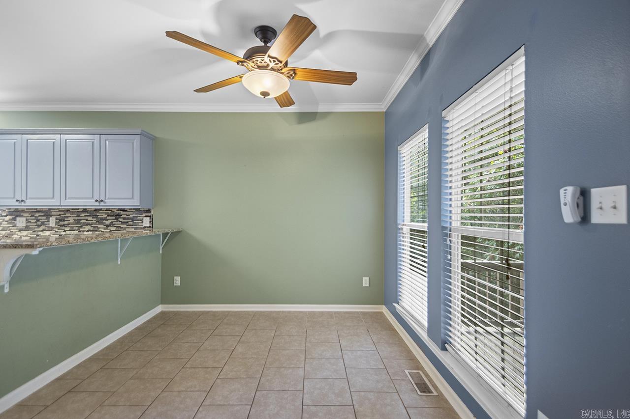 RIVER OAKS POINTE - Residential