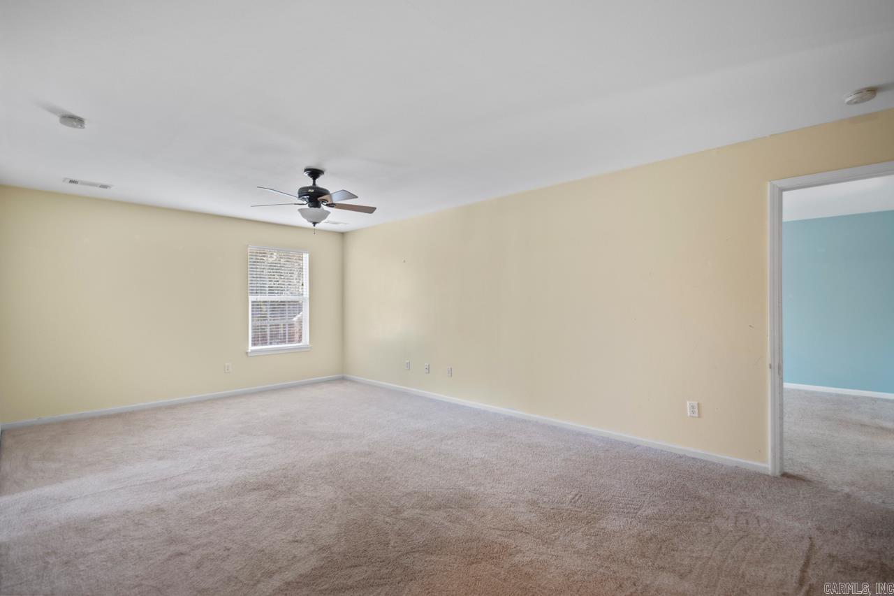 RIVER OAKS POINTE - Residential