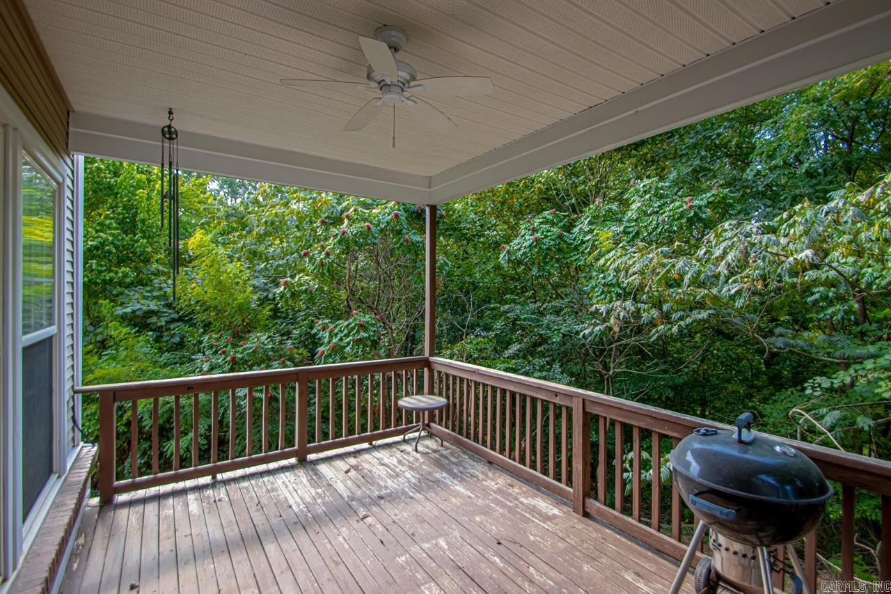 RIVER OAKS POINTE - Residential
