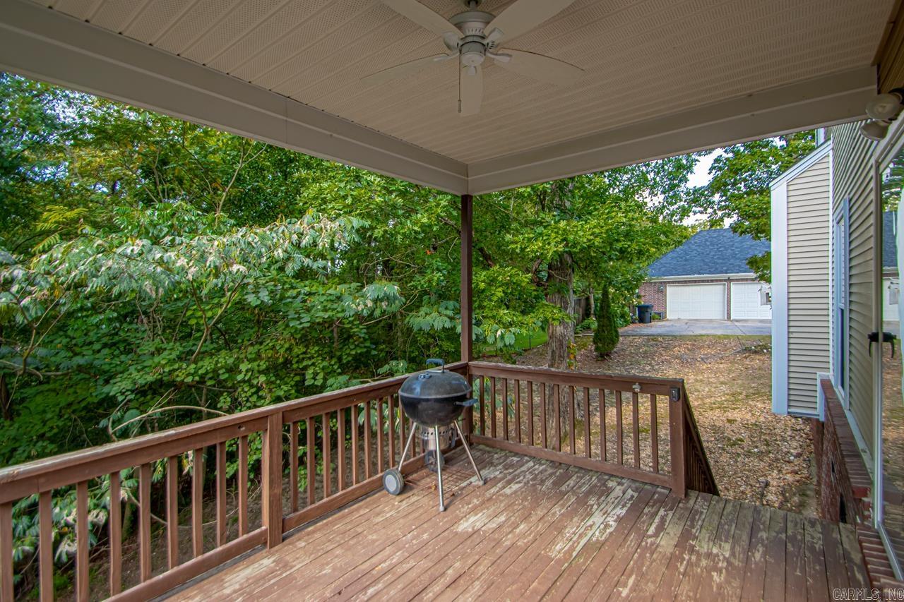 RIVER OAKS POINTE - Residential