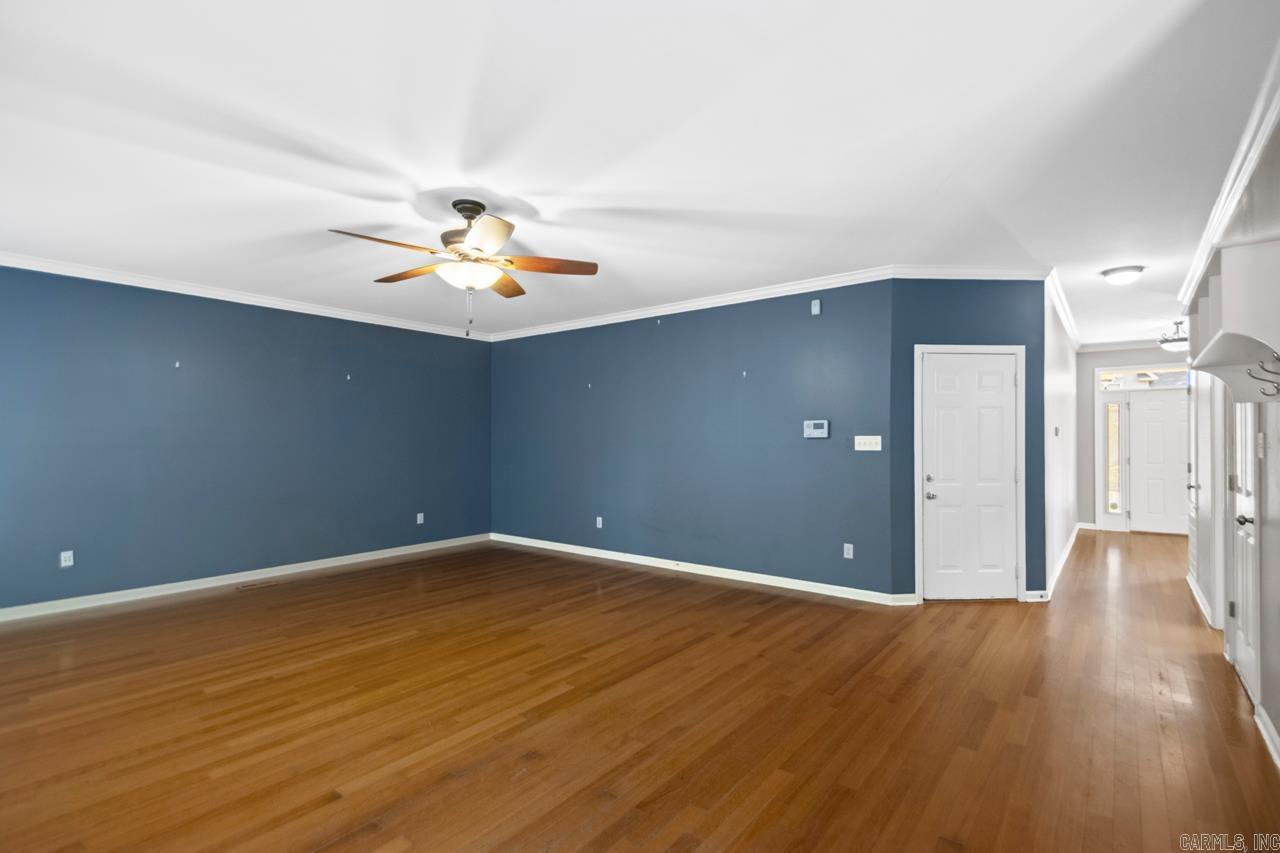 RIVER OAKS POINTE - Residential