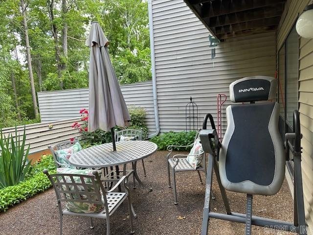 LAKEWOOD HILLS CONDO - Residential