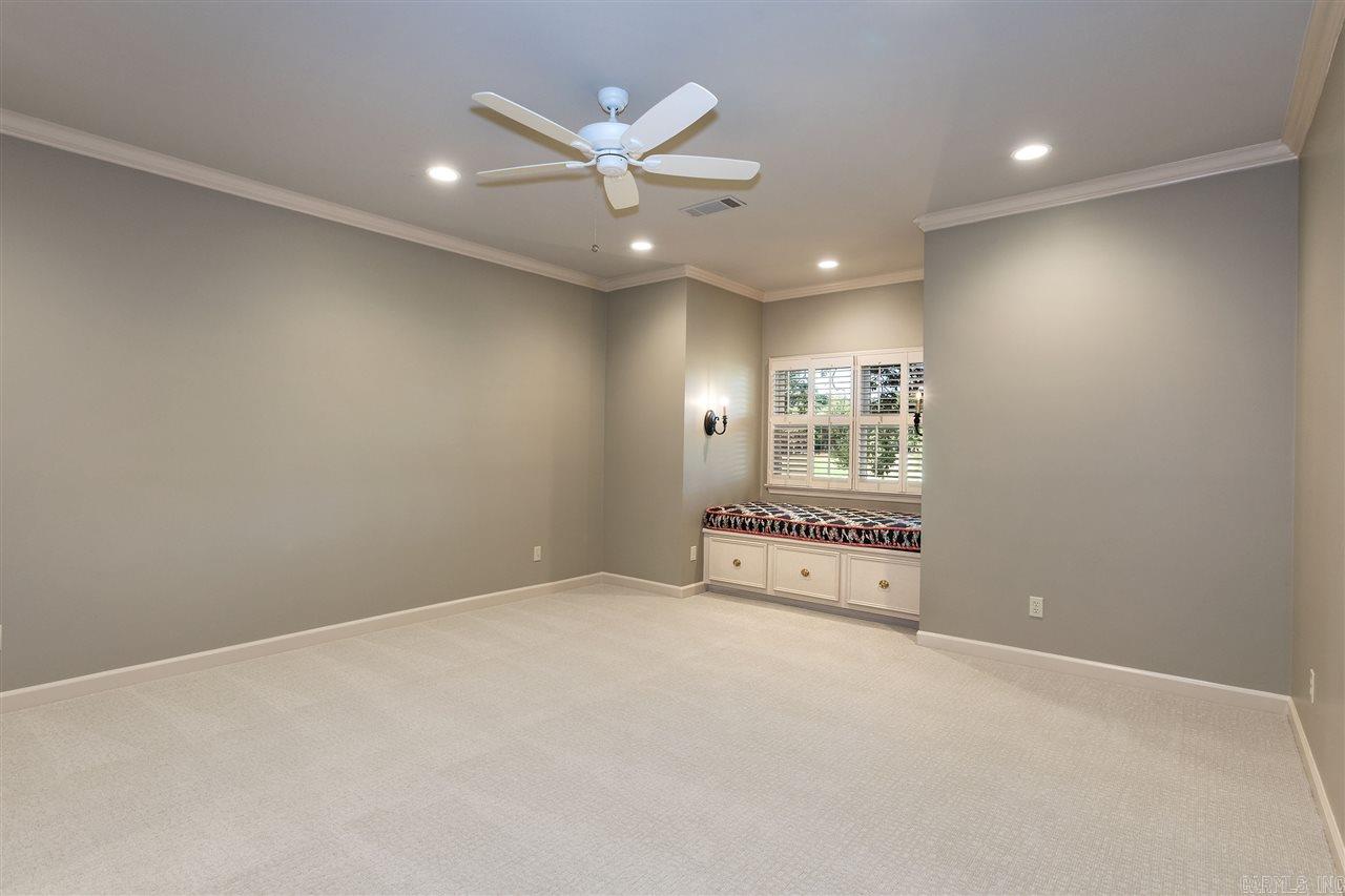 CHENAL VALLEY CHENAL CIRCLE - Residential