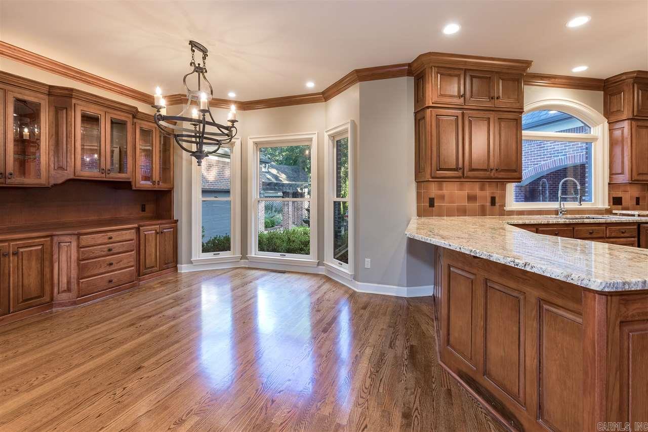 CHENAL VALLEY CHENAL CIRCLE - Residential