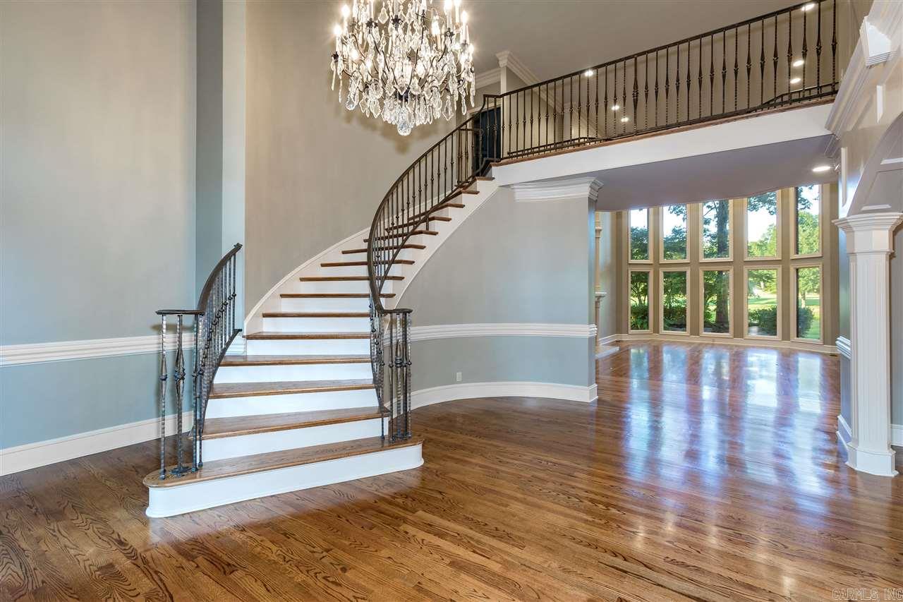 CHENAL VALLEY CHENAL CIRCLE - Residential