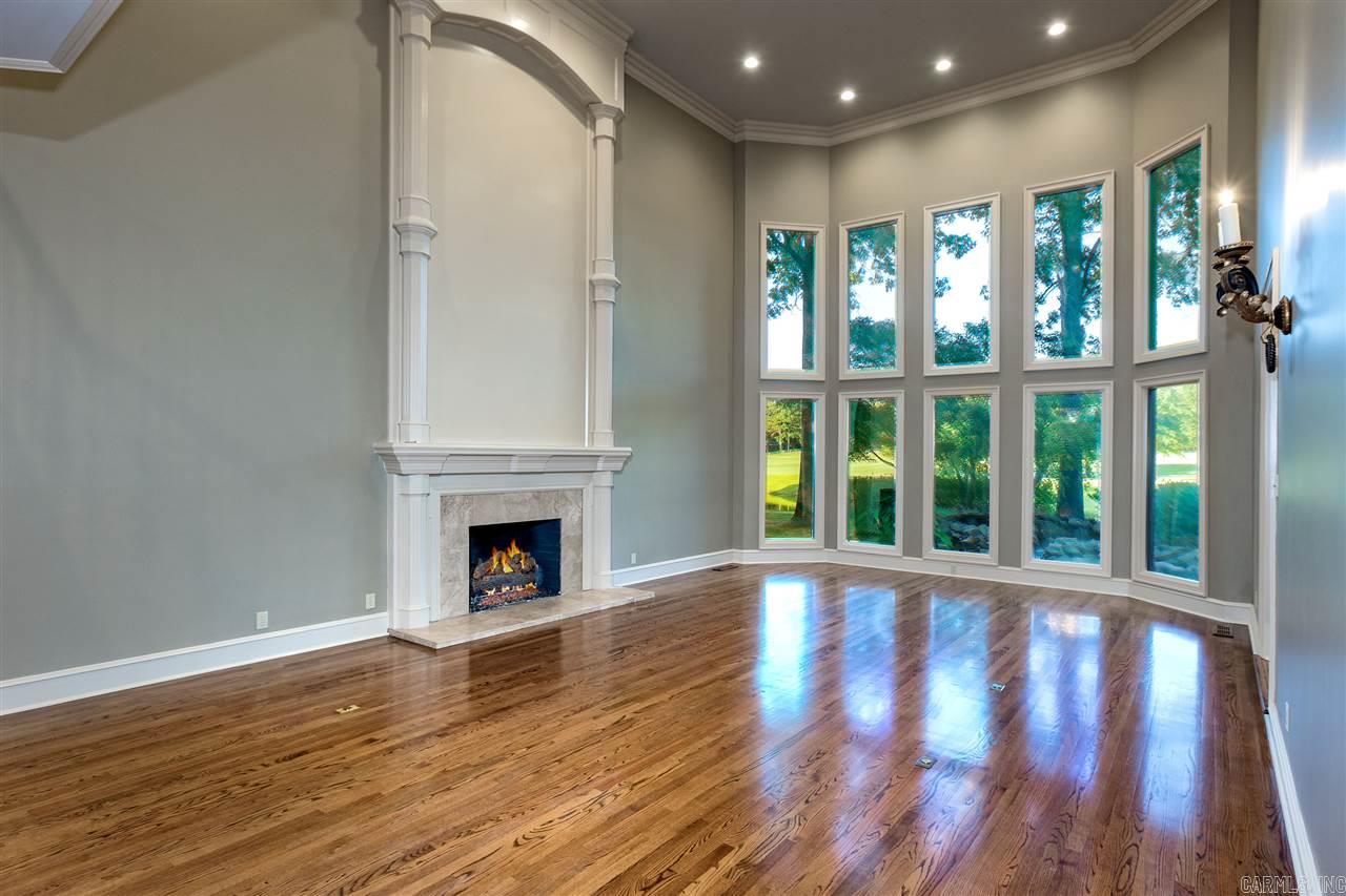 CHENAL VALLEY CHENAL CIRCLE - Residential