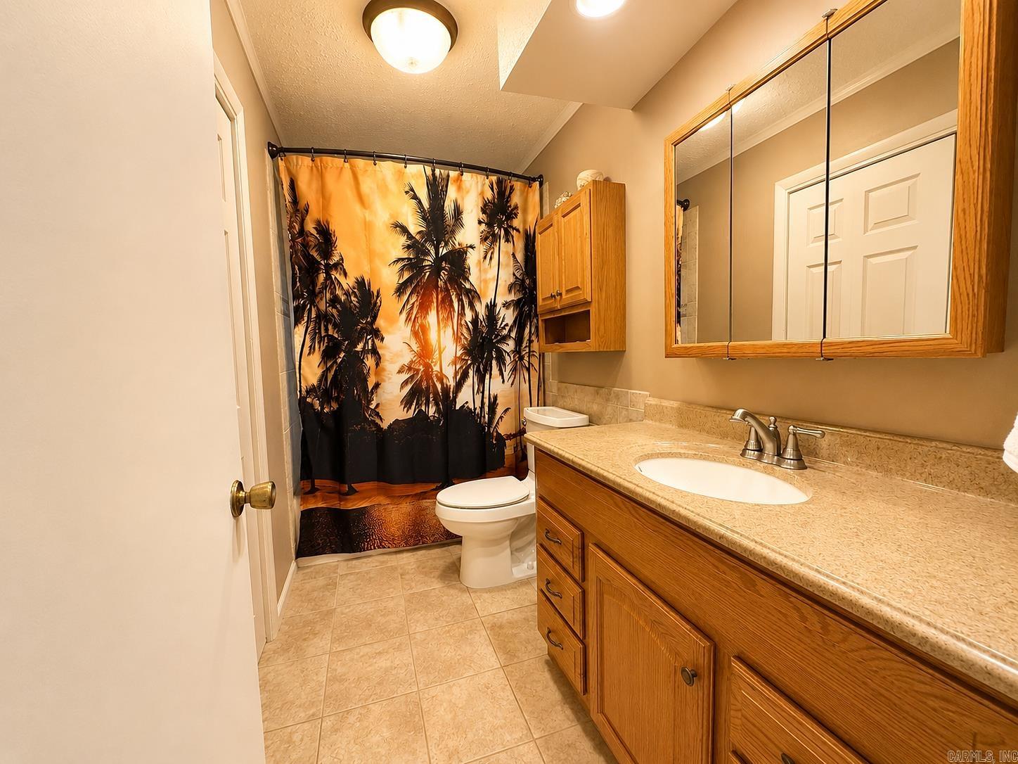 INDIAN HILLS - Residential
