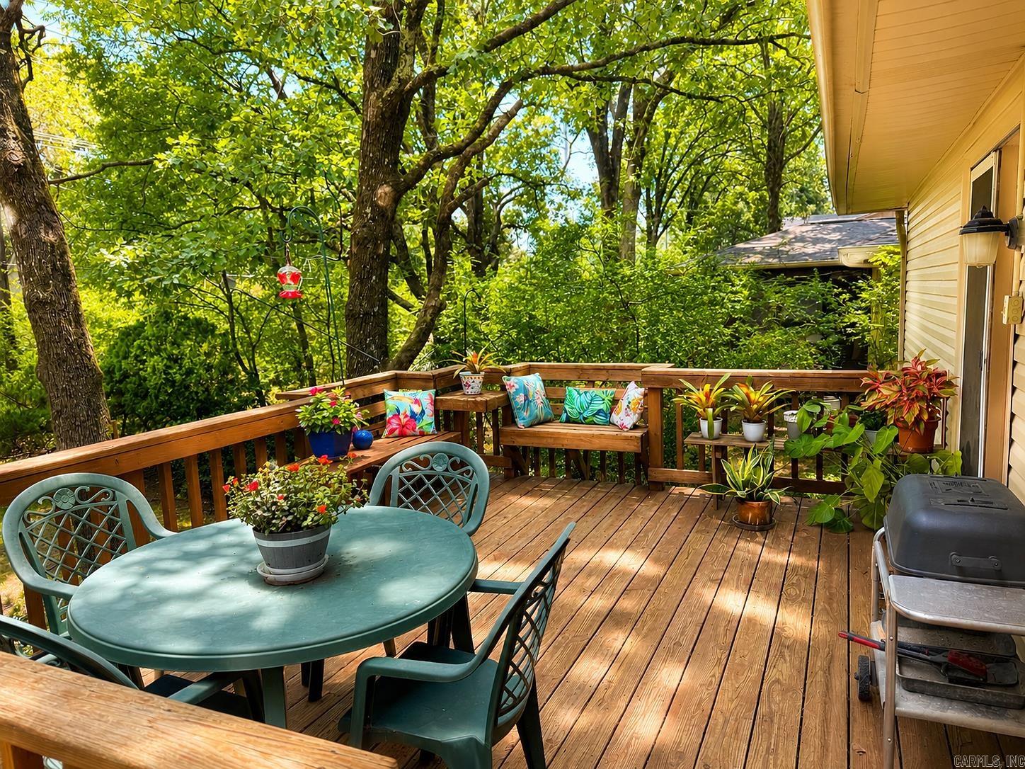 INDIAN HILLS - Residential