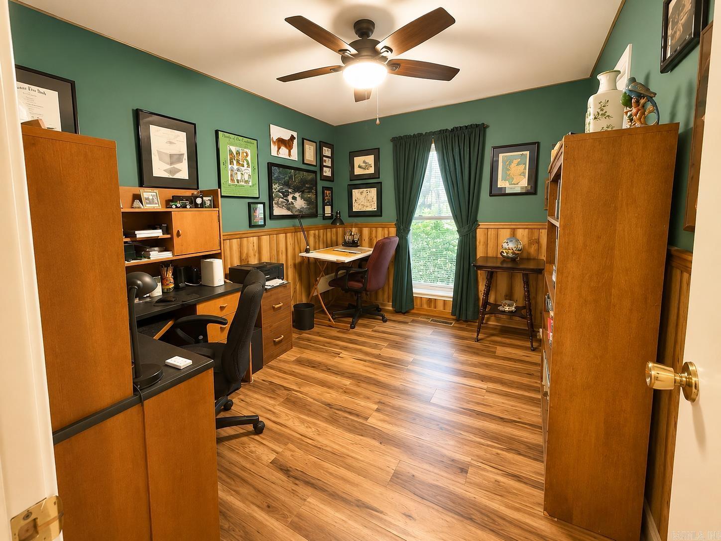 INDIAN HILLS - Residential