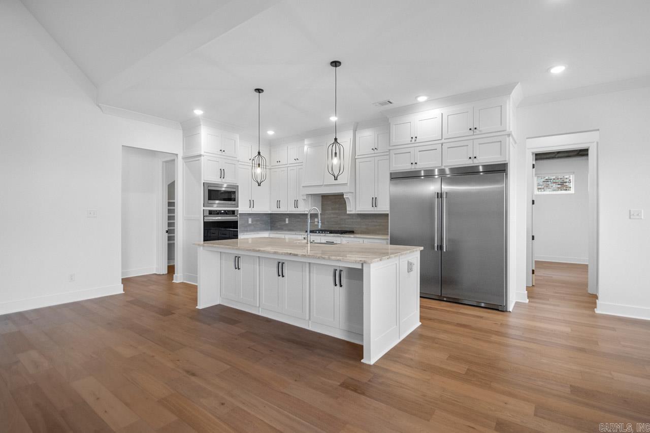 CHENAL VALLEY "FALSTONE COURT" - Residential