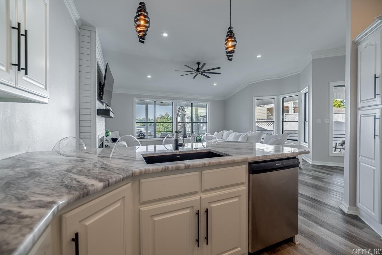 Laguna Shores-Boll Estates - Residential