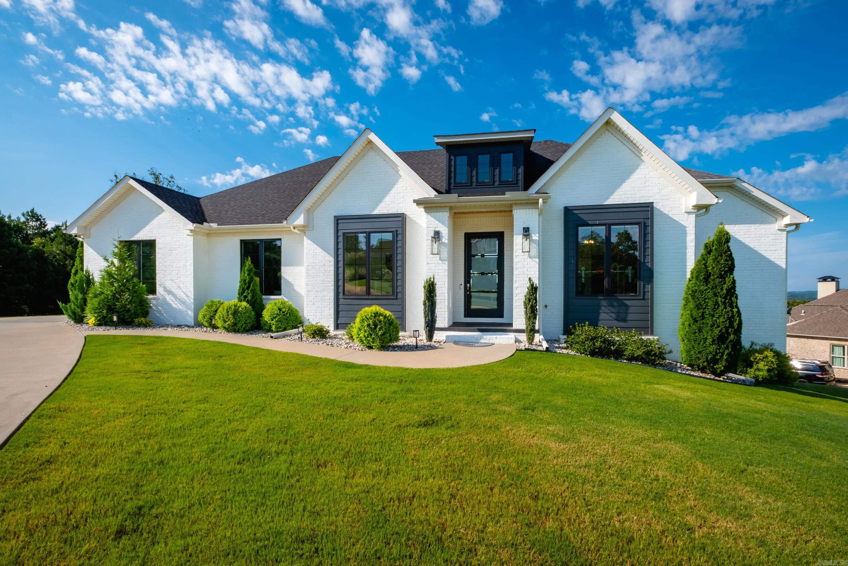 MOUNTAIN CREST ESTATES - Residential