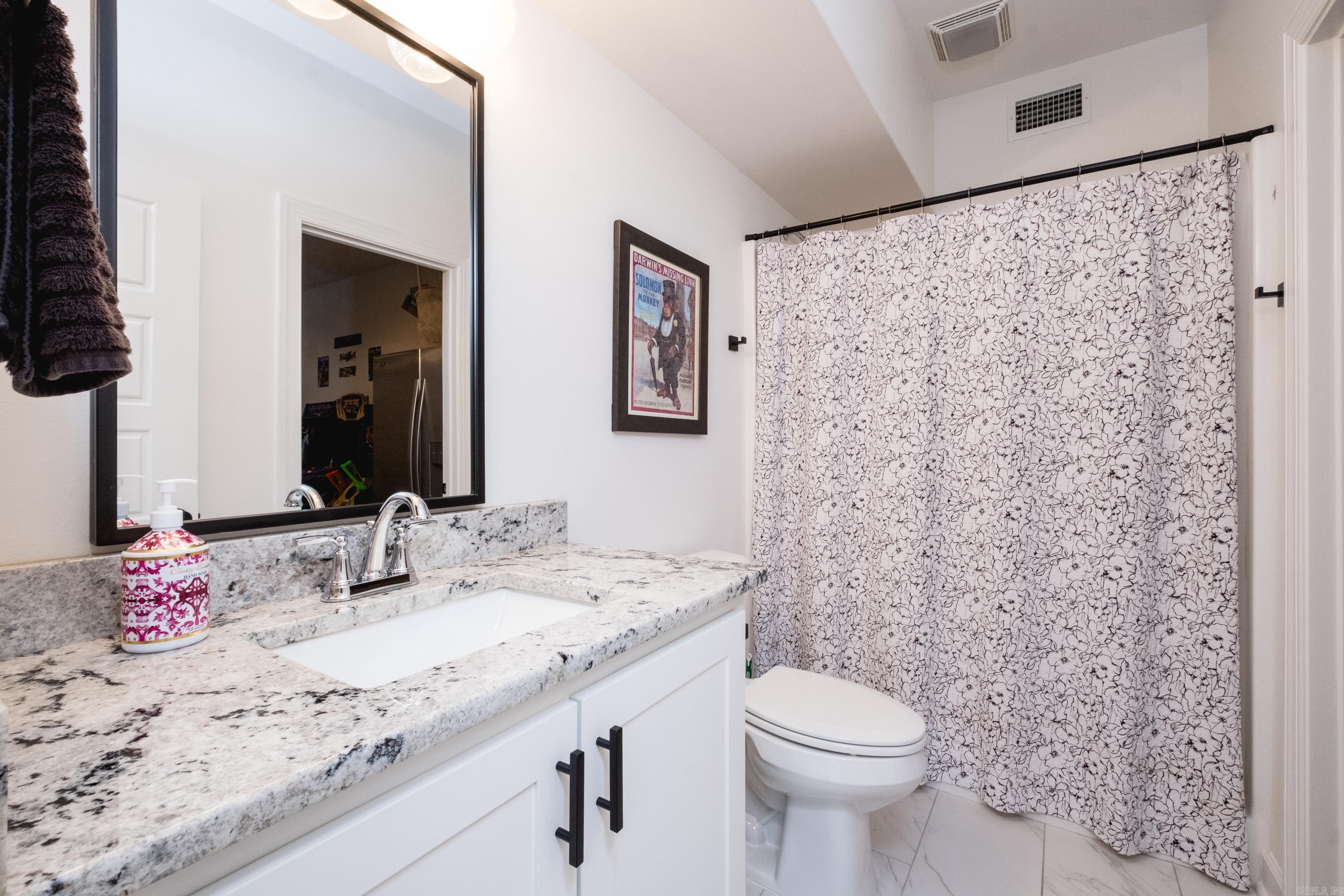 MOUNTAIN CREST ESTATES - Residential