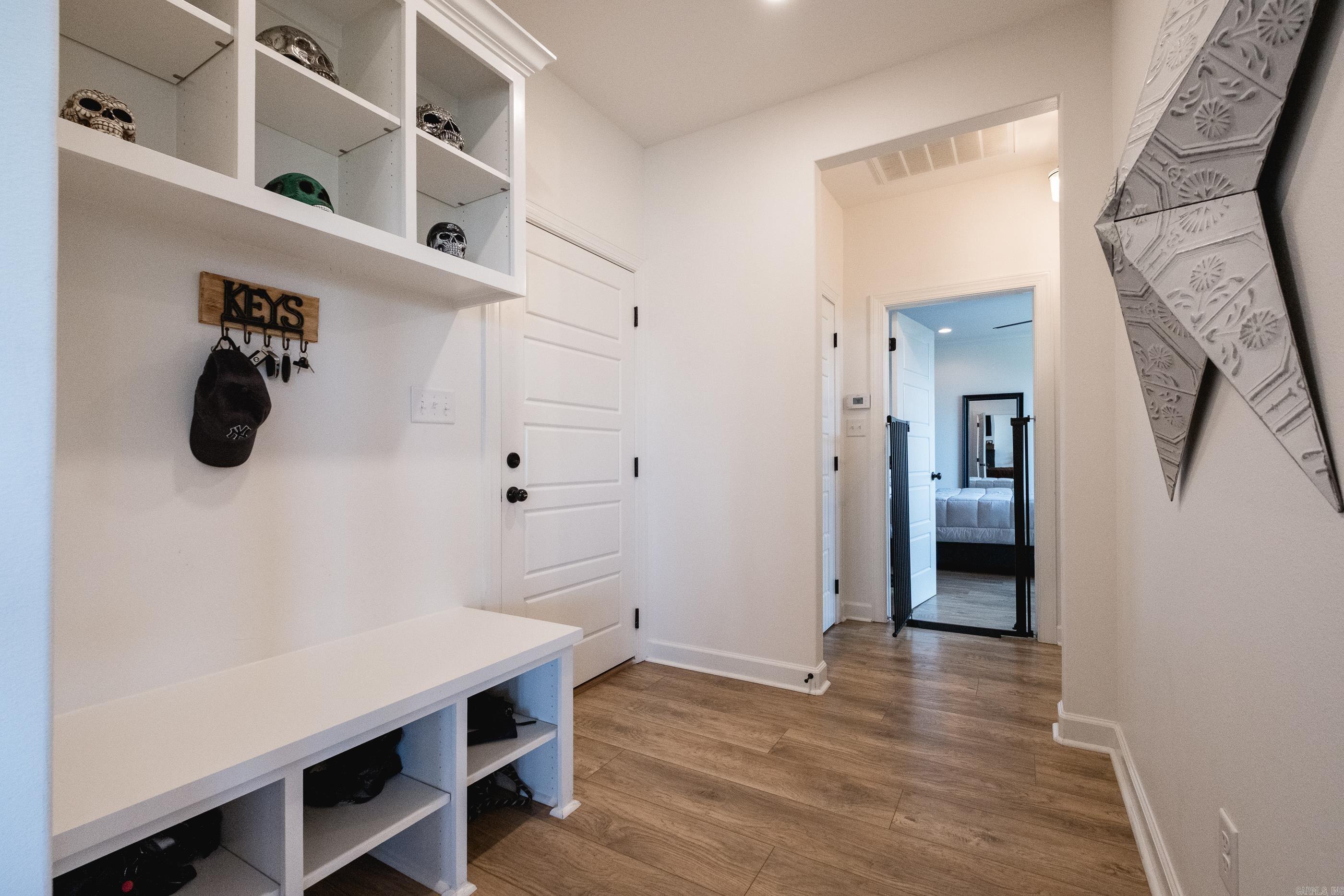 MOUNTAIN CREST ESTATES - Residential