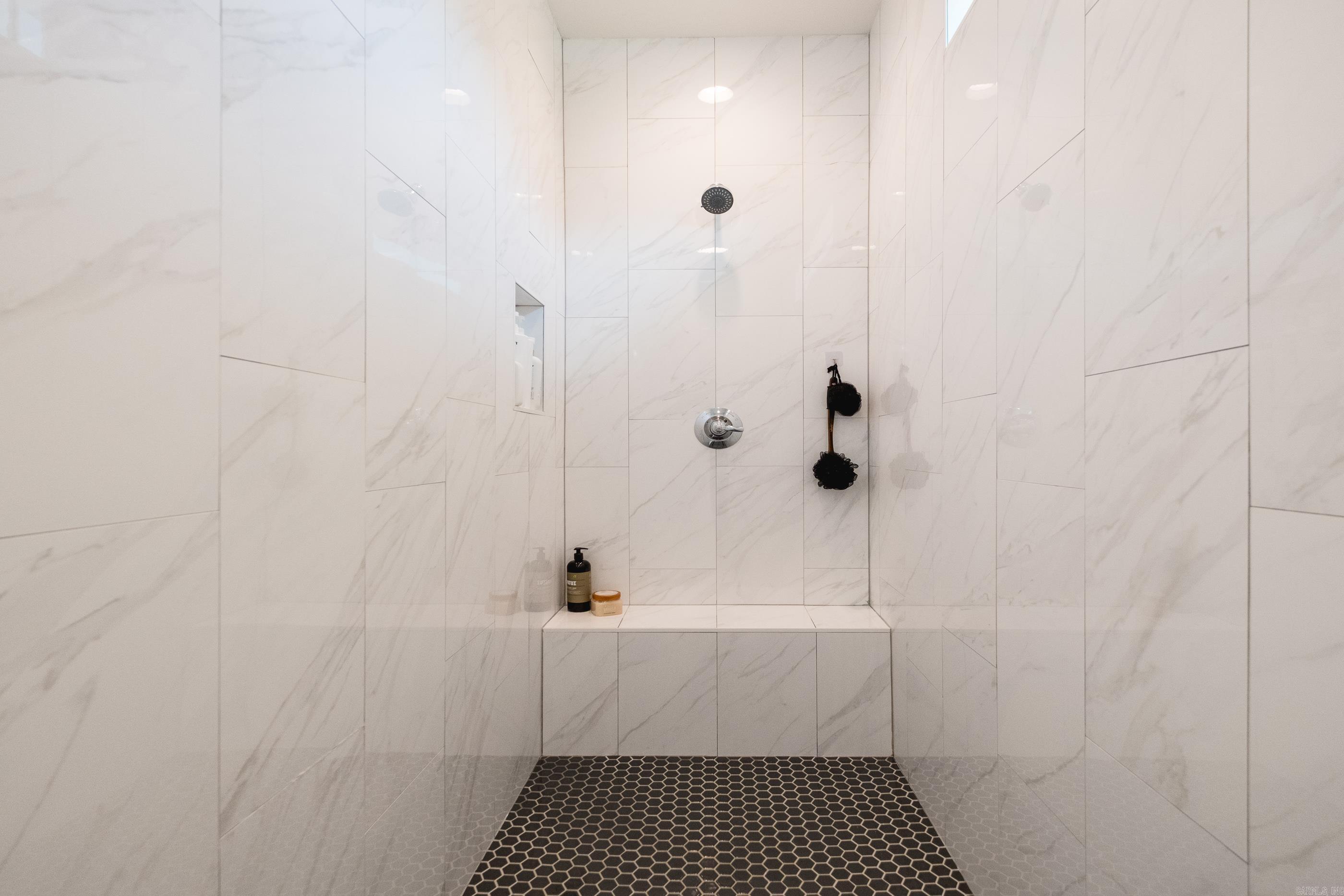 MOUNTAIN CREST ESTATES - Residential