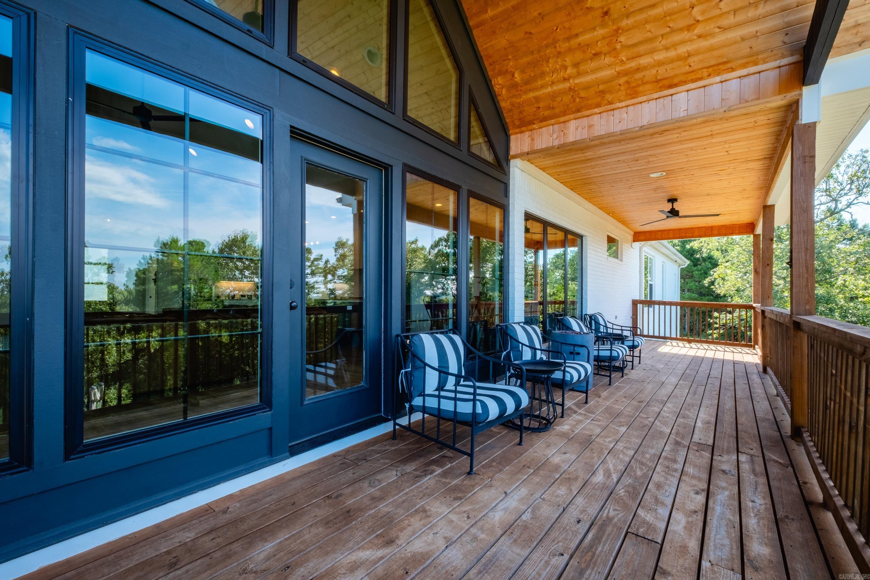 MOUNTAIN CREST ESTATES - Residential